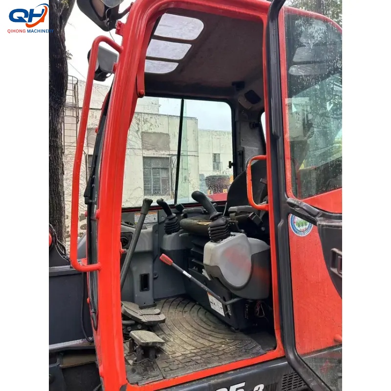 Used Excavator Kubota kx185-3 8ton - Image 9