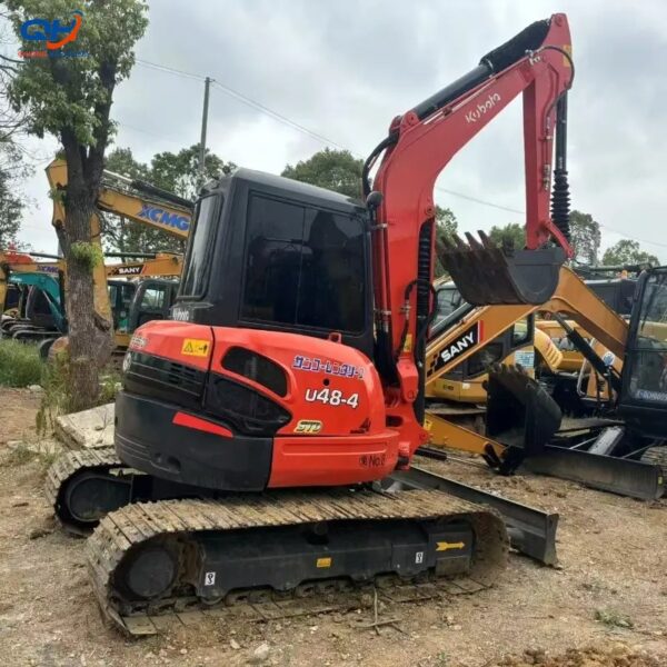 Used Mini 4ton Hydraulic crawler Excavator Kubota u48-4 - Image 2