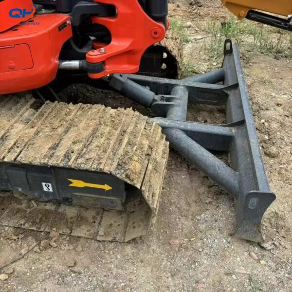 Used Mini 4ton Hydraulic crawler Excavator Kubota u48-4 - Image 3
